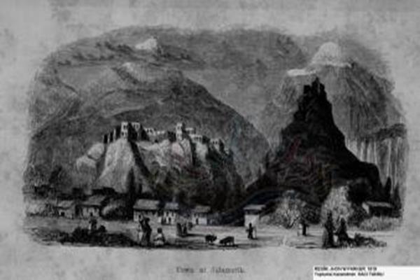 Mir Kalesinden Kesitler (11)