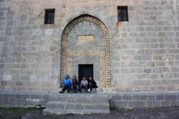 Hakkari Meydan Medresesi (7)