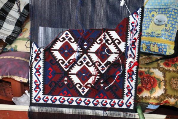 Hakkari Kilimleri (2)