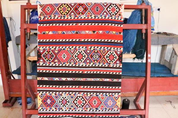 Hakkari Kilimleri (1)